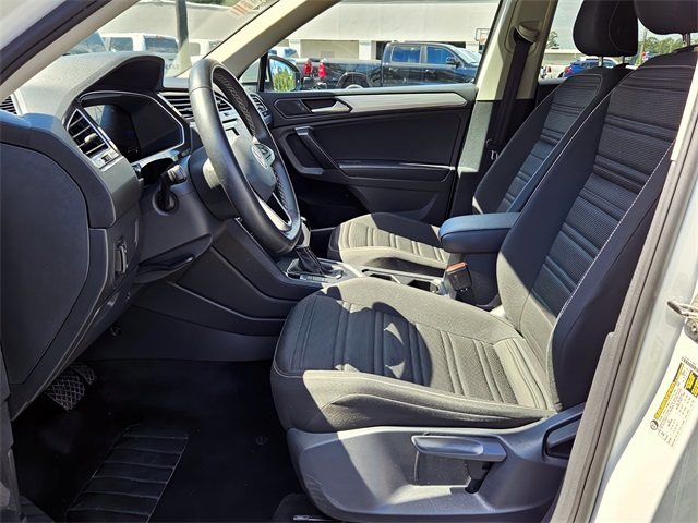 2024 Volkswagen Tiguan S photo 10