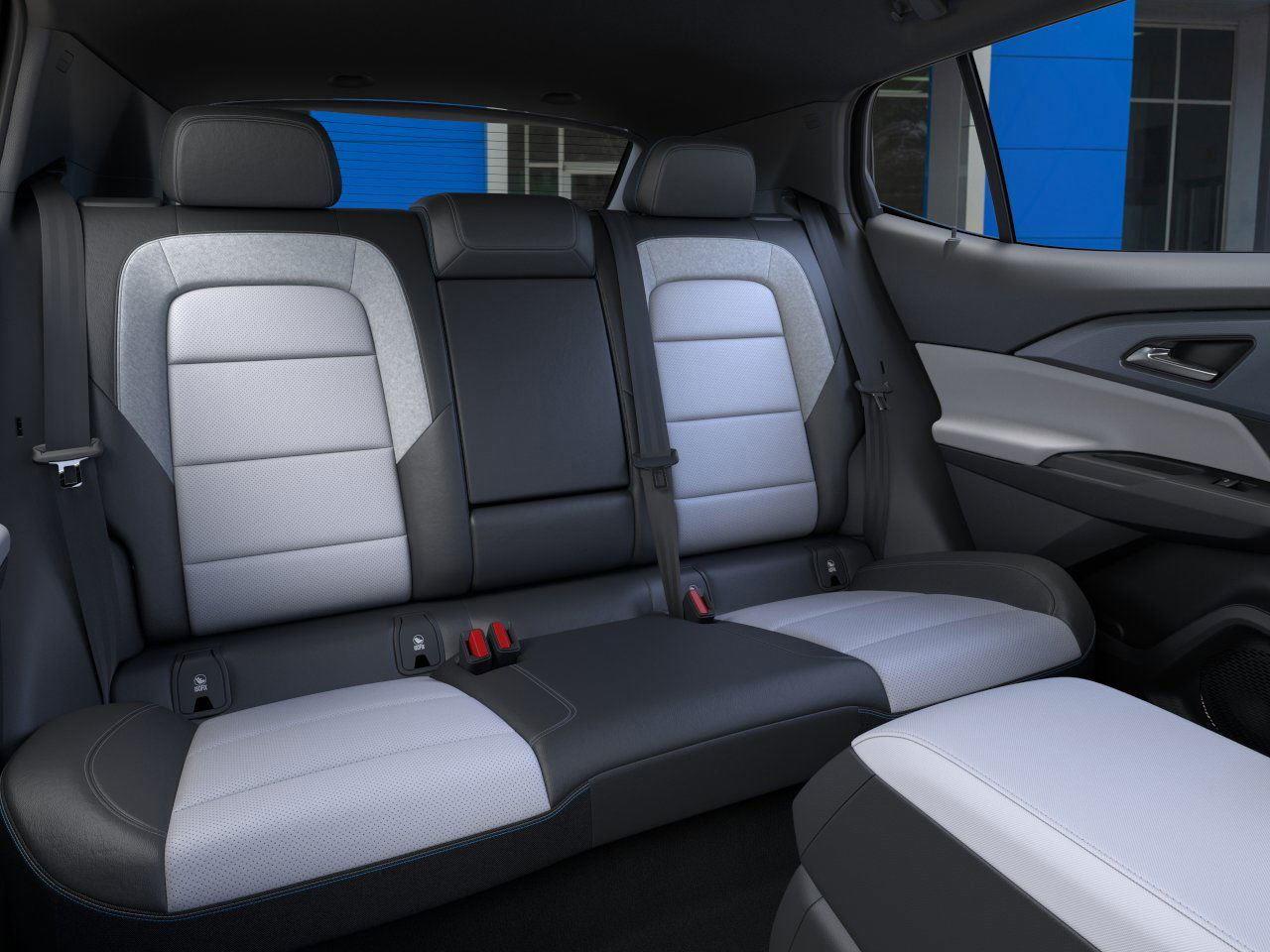 2025 Chevrolet Equinox EV 1LT photo 13