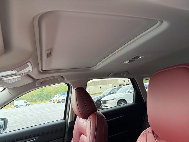 2025 Mazda CX-5 2.5 S Carbon photo 9