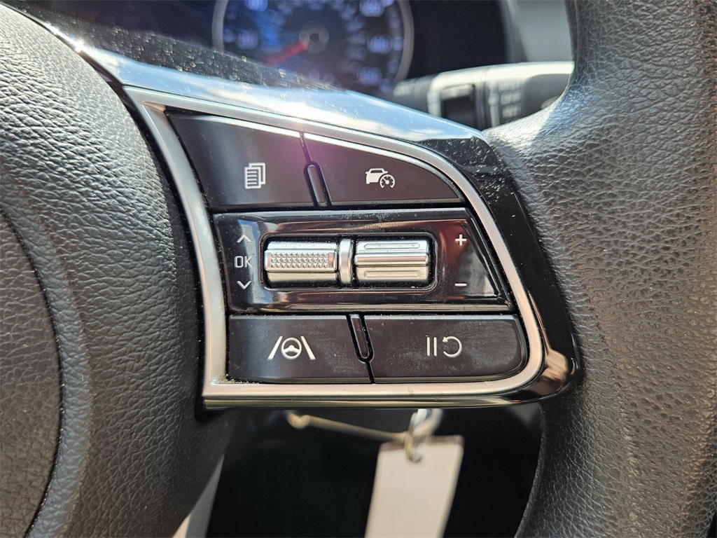2023 Kia Forte LXS photo 23