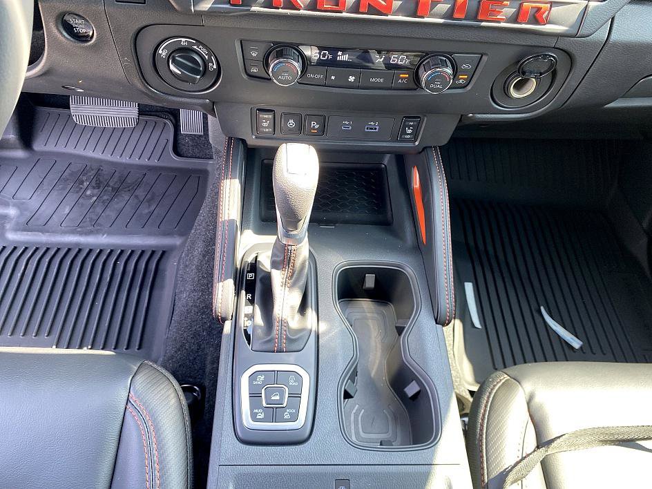 2026 Nissan Frontier Crew Cab PRO-4X photo 13