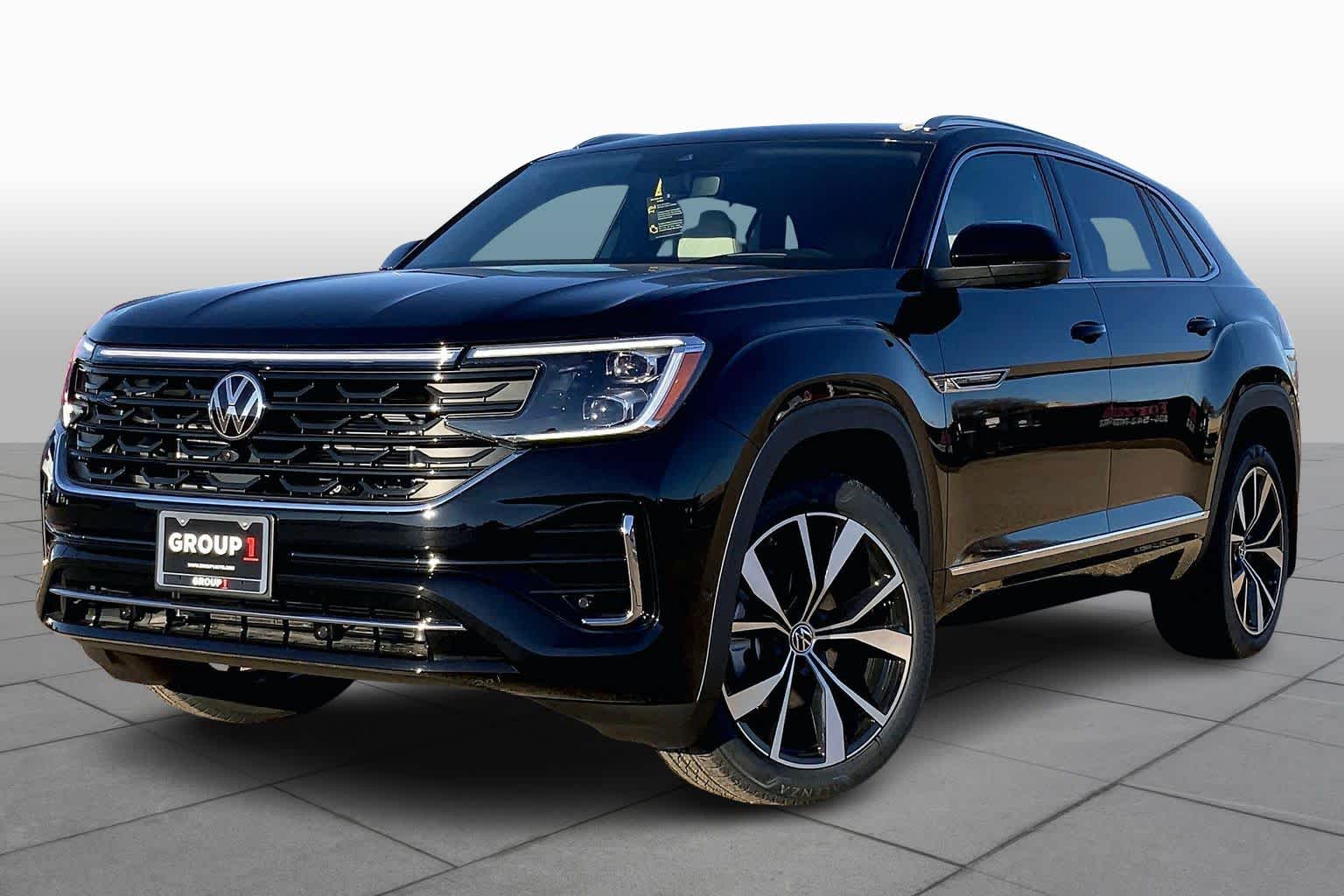 2026 Volkswagen Atlas Cross Sport SEL Premium R-LINE's photo