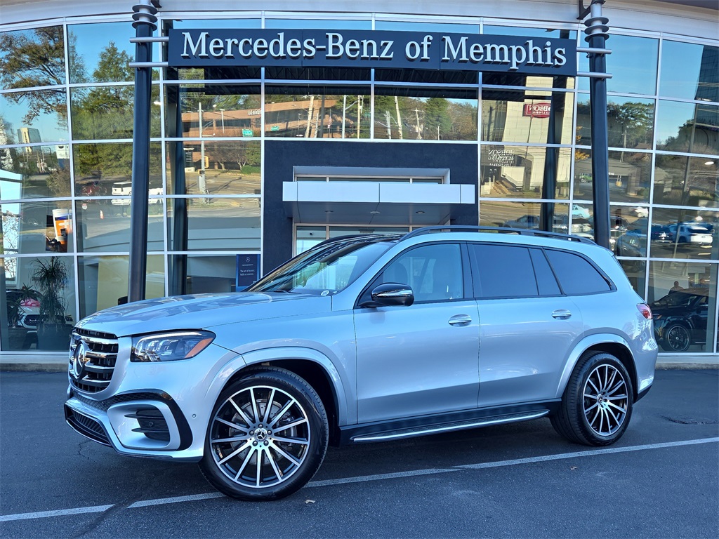 2025 Mercedes-Benz GLS Base's photo