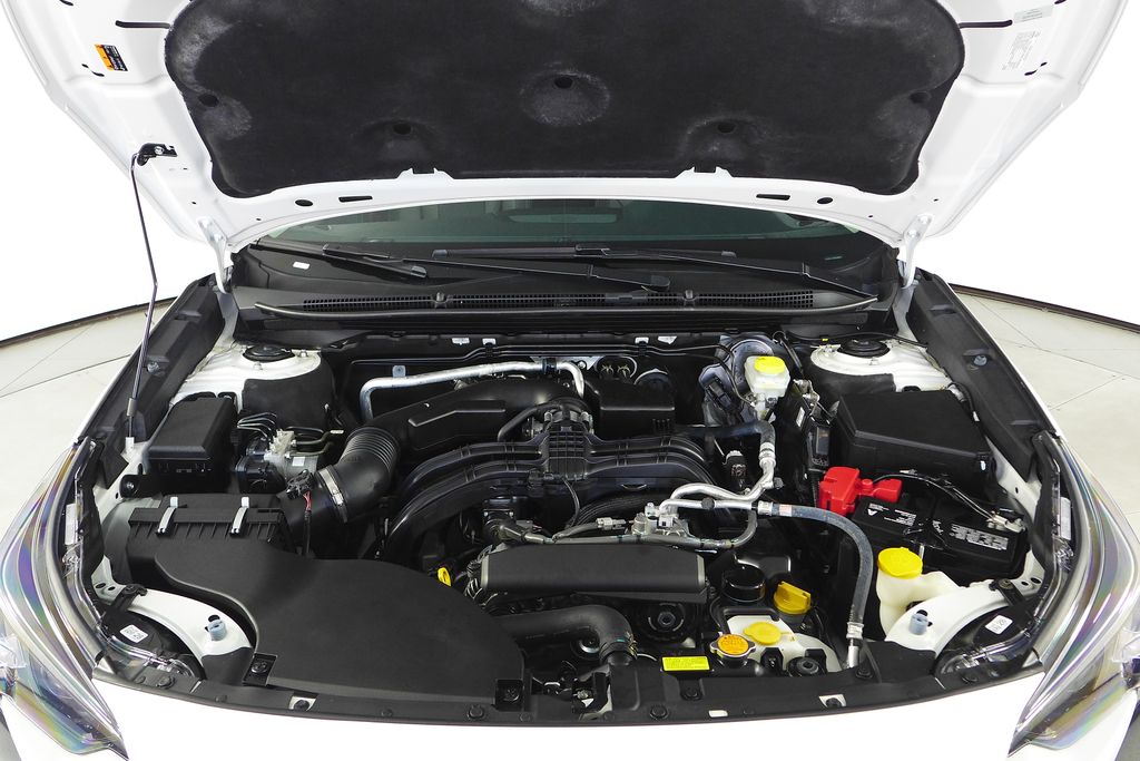 2024 Subaru Outback Onyx Edition photo 2