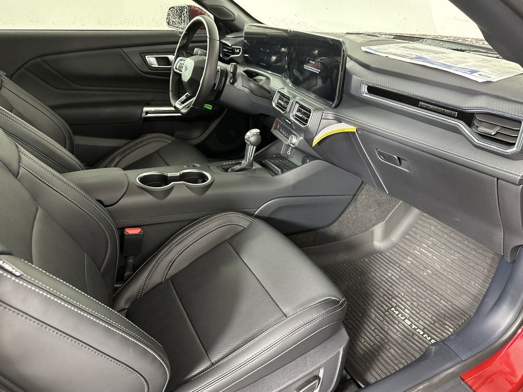 2024 Ford Mustang GT Premium photo 12