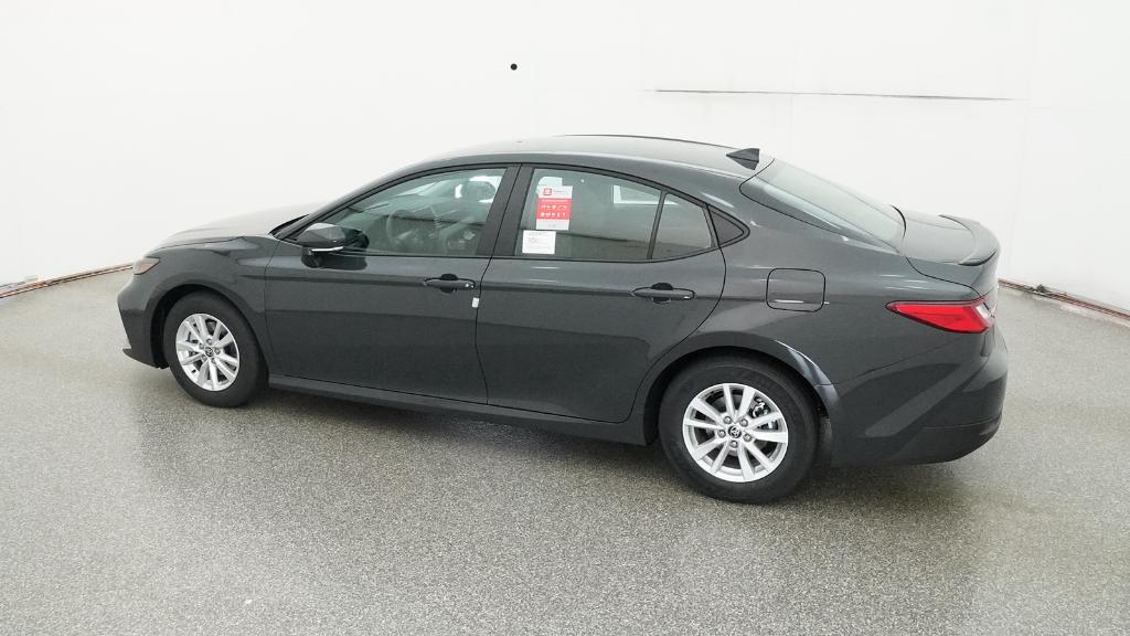 2026 Toyota Camry LE photo 11