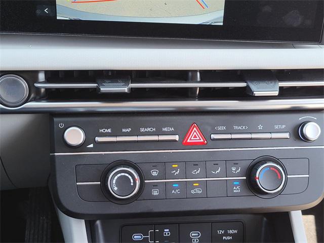 2025 Hyundai Tucson SE photo 16