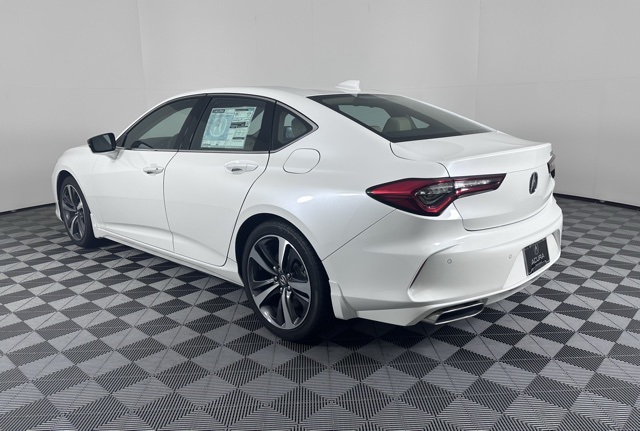 2025 Acura TLX Technology photo 3