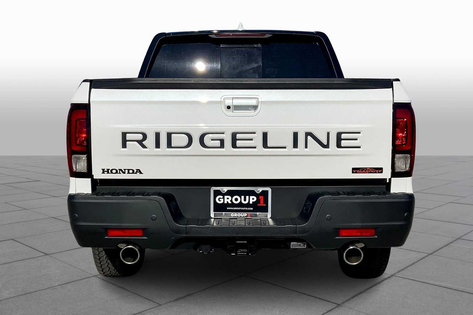 2026 Honda Ridgeline TrailSport photo 4