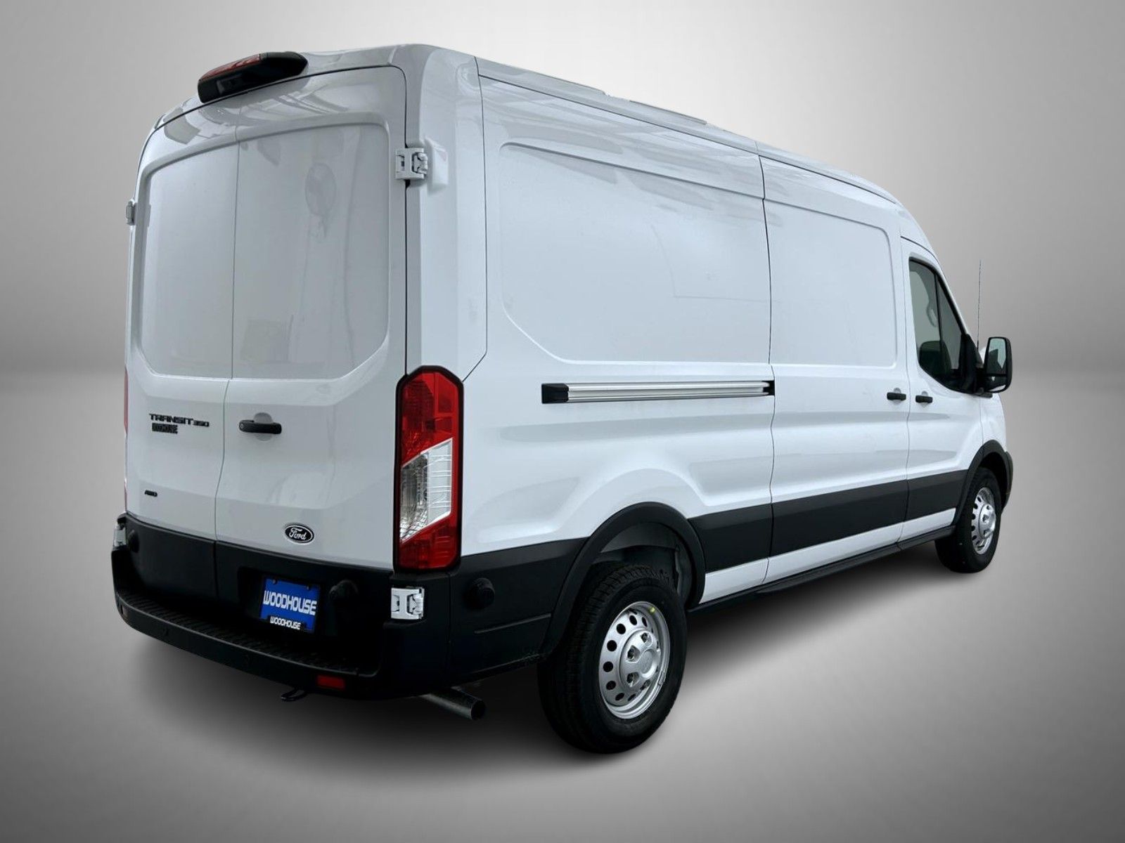 2026 Ford Transit photo 4