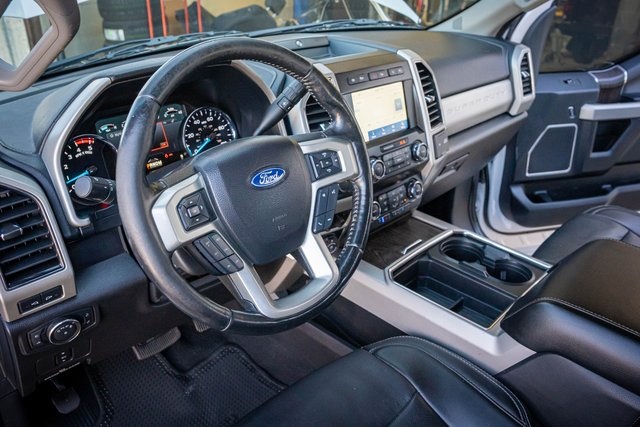 2021 Ford F-350 photo 16