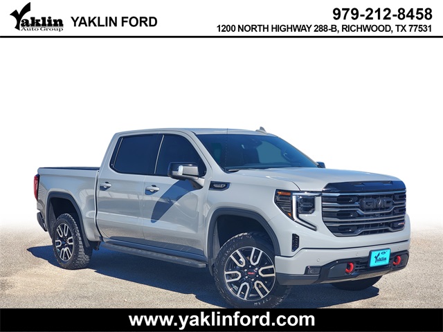 2025 GMC Sierra 1500 AT4's photo