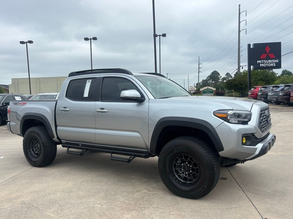 2023 Toyota Tacoma TRD Off-Road photo 25