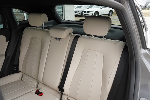 2025 Mercedes Benz GLA 250 photo 22