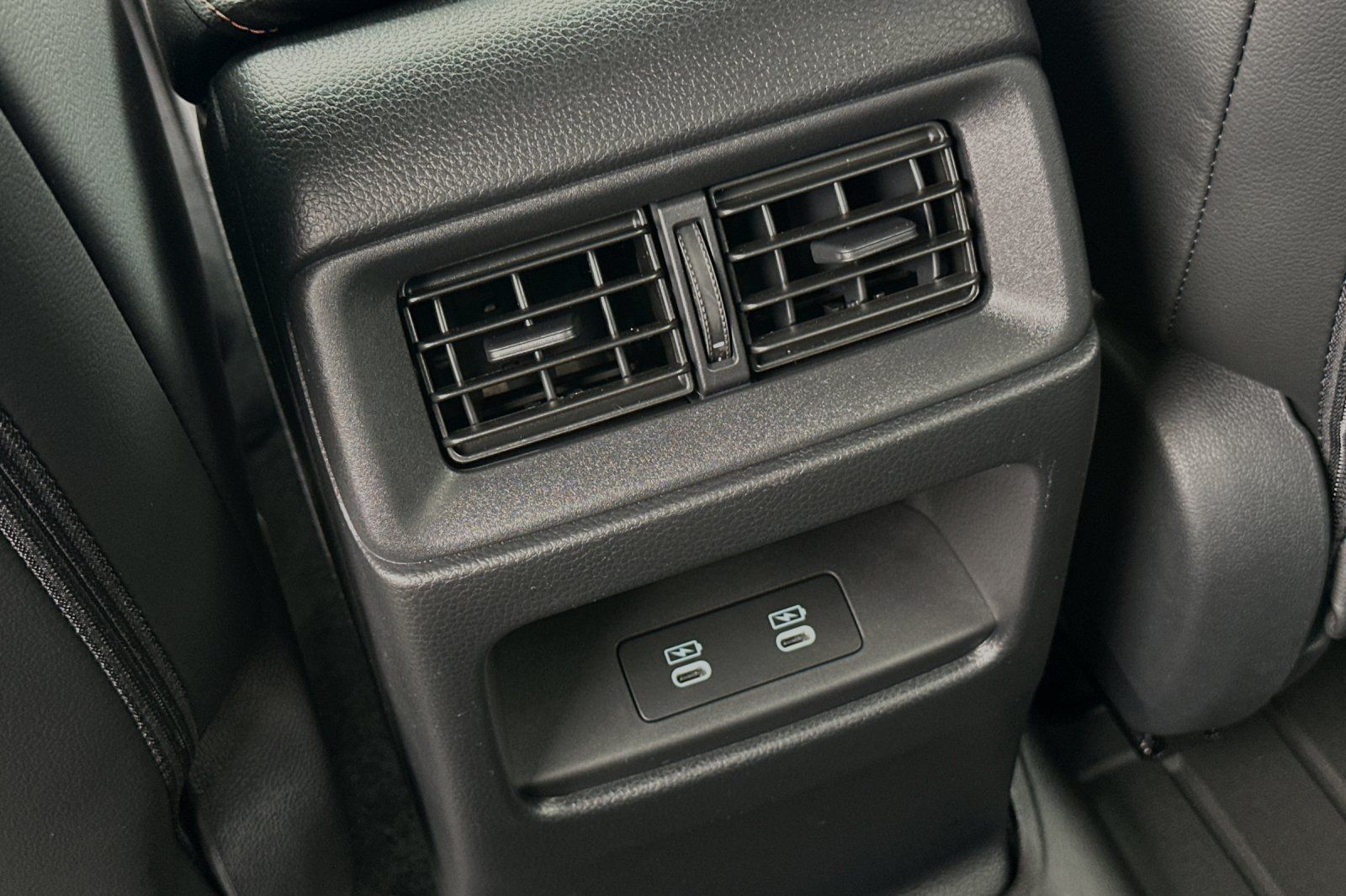 2025 Honda CR-V Hybrid Sport-L photo 13