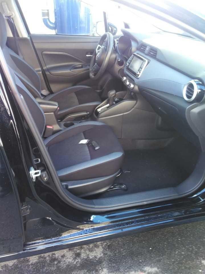 2023 Nissan Versa 1.6 SV photo 2