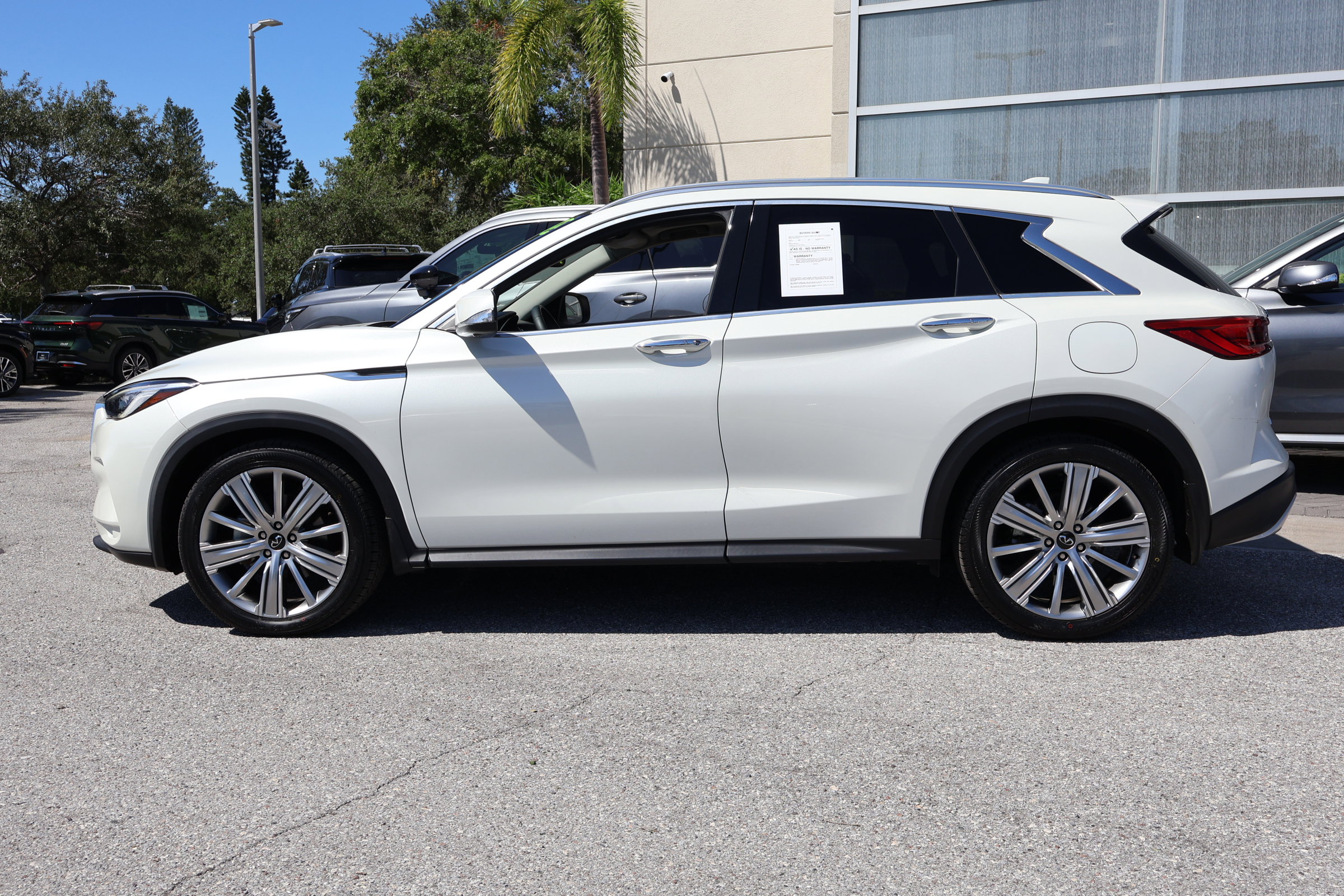 2022 Infiniti QX50 Sensory photo 6