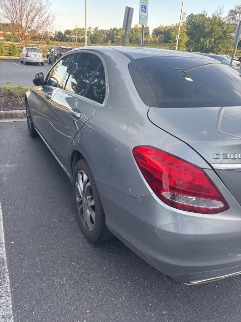 2016 Mercedes Benz C 300 4MATIC photo 4