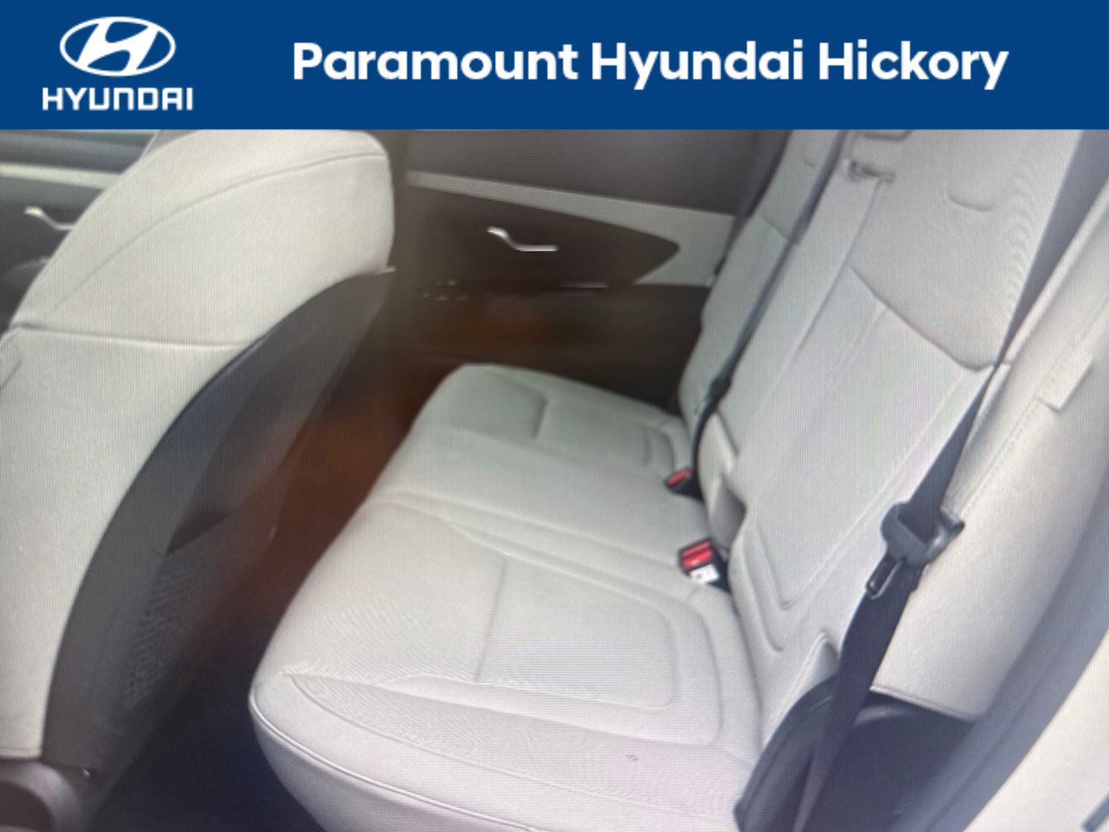 2025 Hyundai Santa Cruz Limited photo 2