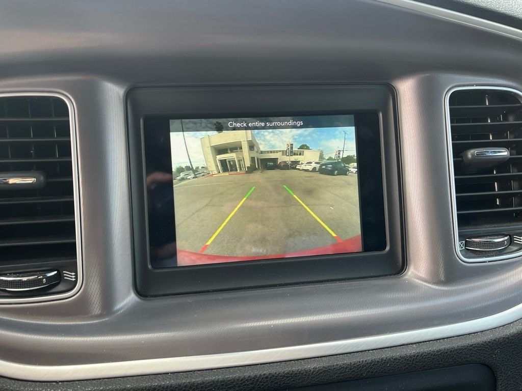 2022 Dodge Charger SXT photo 10