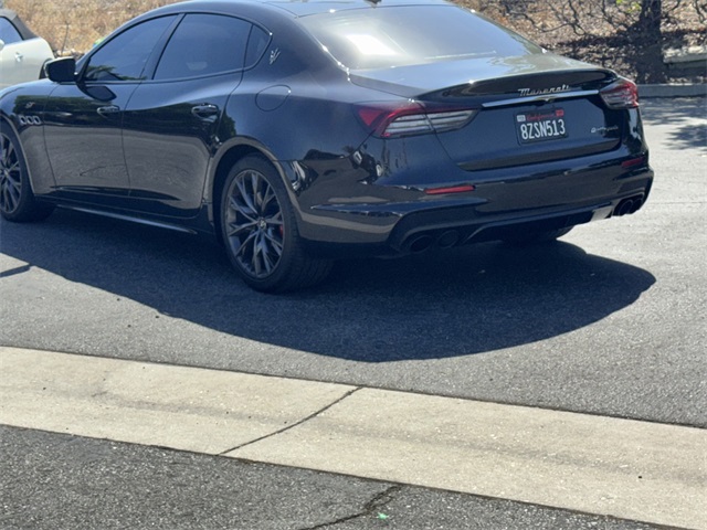 2022 Maserati Quattroporte Base GT photo 4