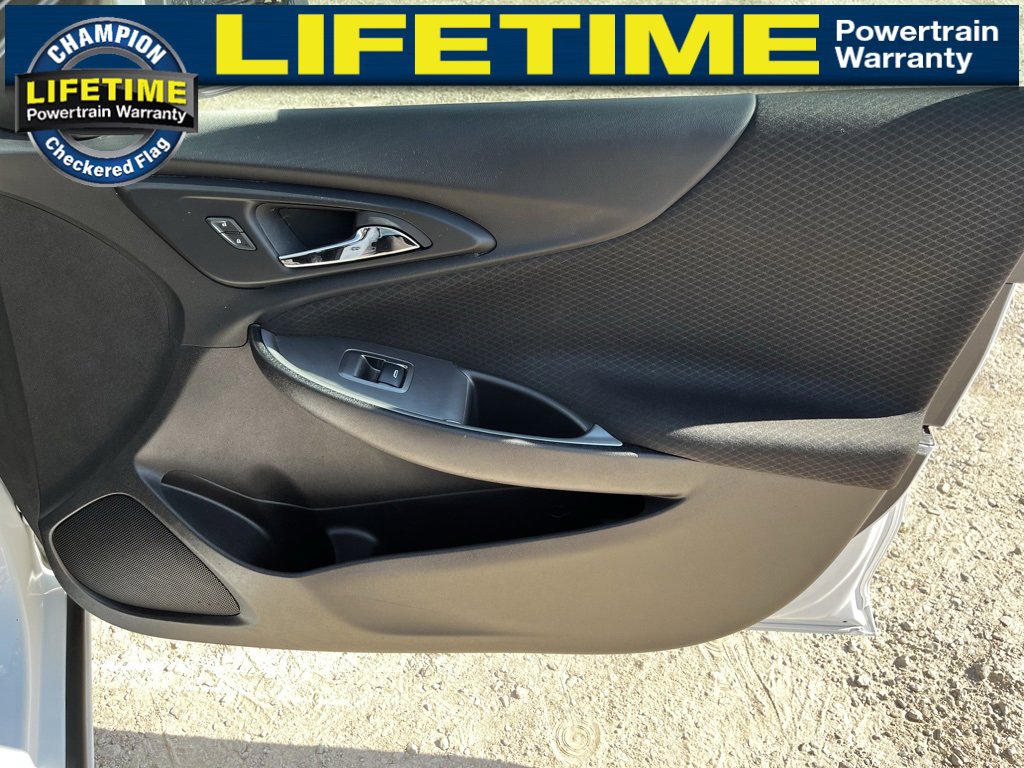 2024 Chevrolet Malibu 1LT photo 19