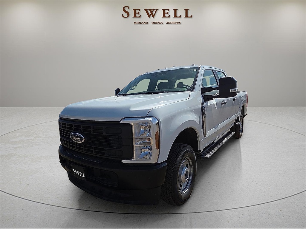 2025 Ford F-250 Super Duty XL's photo