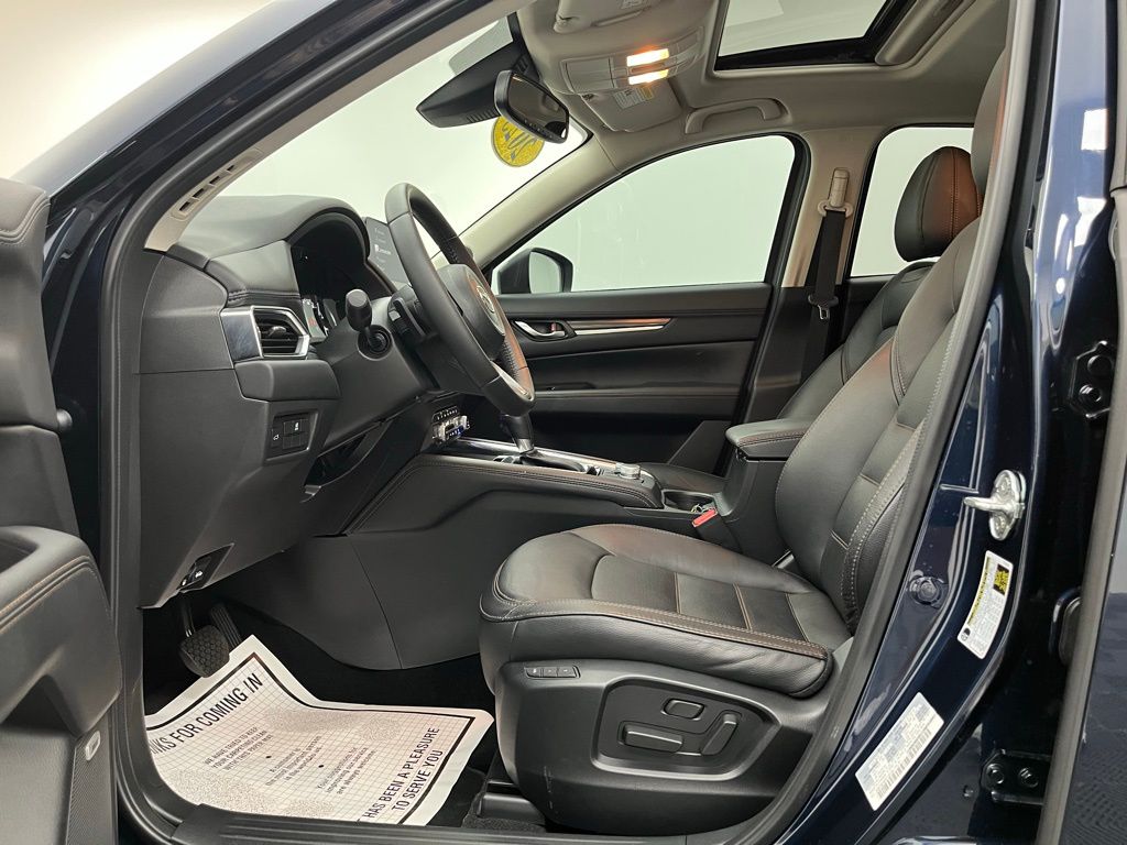 2023 Mazda CX-5 2.5 Premium Plus photo 19
