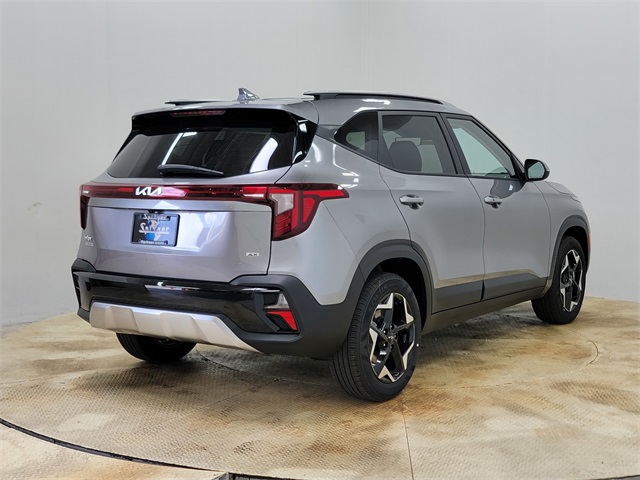 2026 Kia Seltos S photo 4