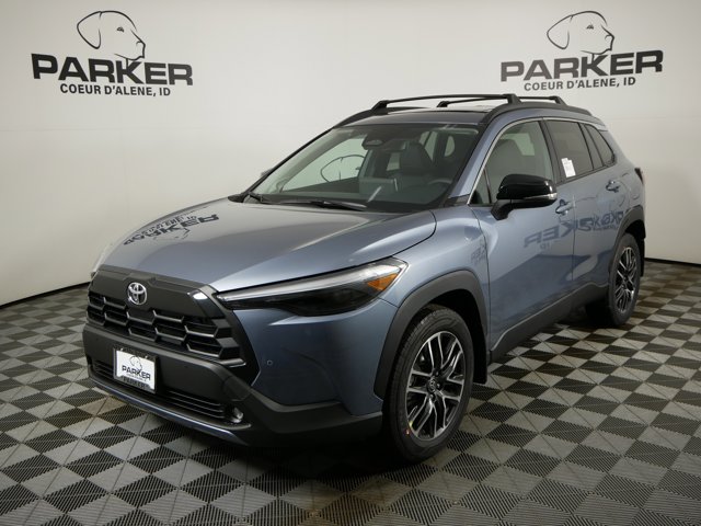 2026 Toyota Corolla Cross XLE's photo