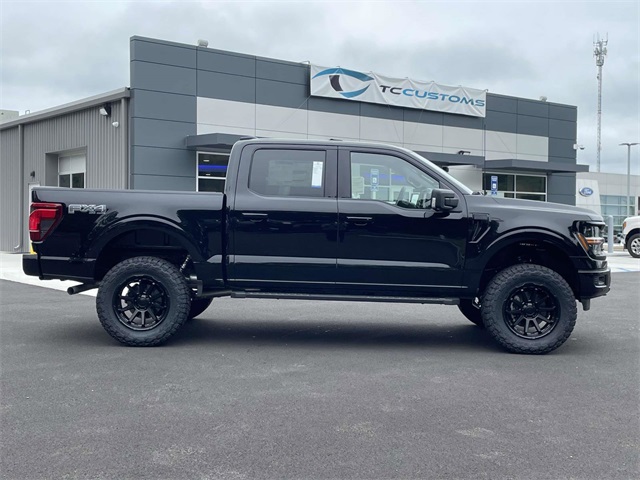 2025 Ford F-150 XLT photo 3