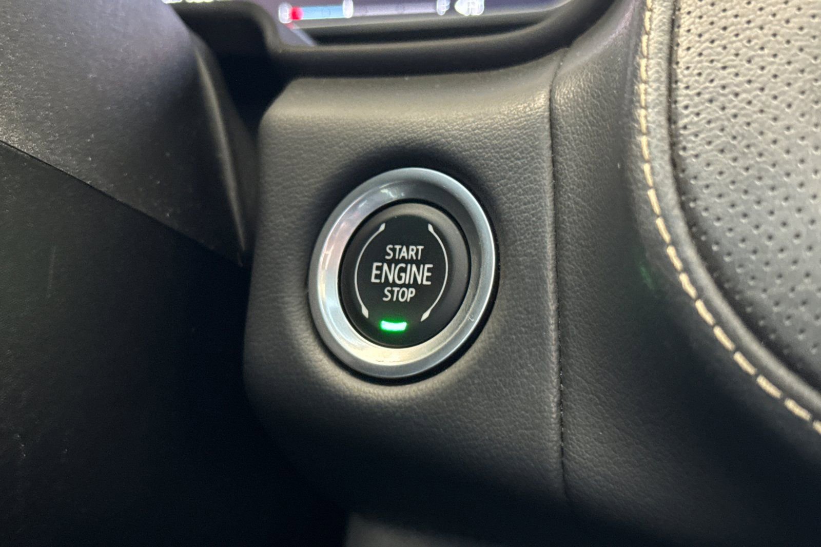 2022 Gmc Yukon SLT photo 22