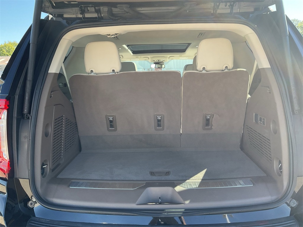2024 Gmc Yukon Denali photo 17