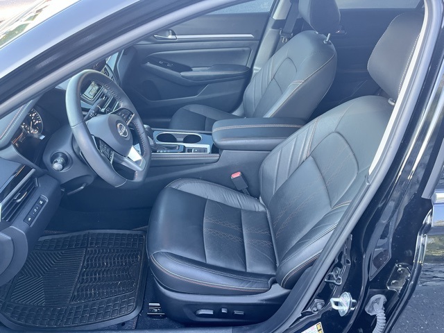 2024 Nissan Altima 2.5 SR photo 13