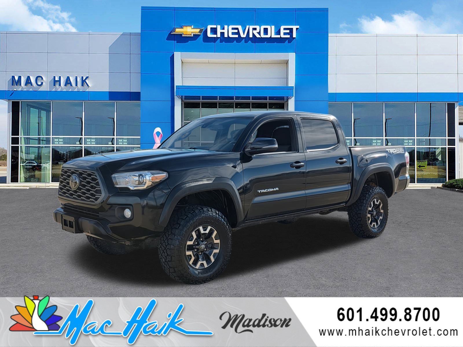 2021 Toyota Tacoma SR's photo