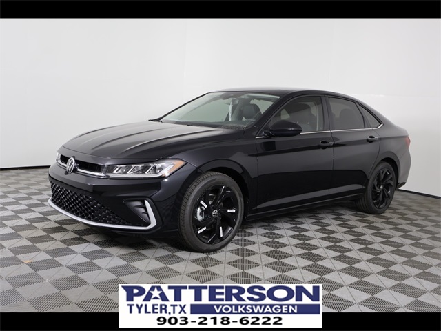 2025 Volkswagen Jetta SE's photo