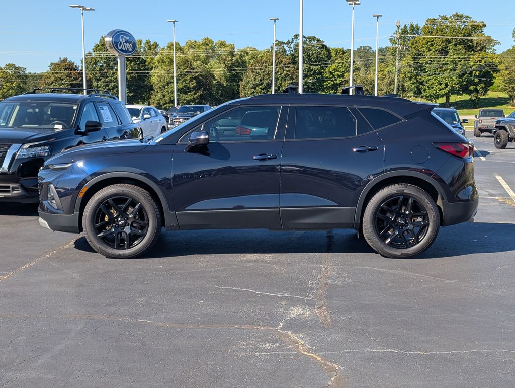 2021 Chevrolet Blazer 2LT photo 3
