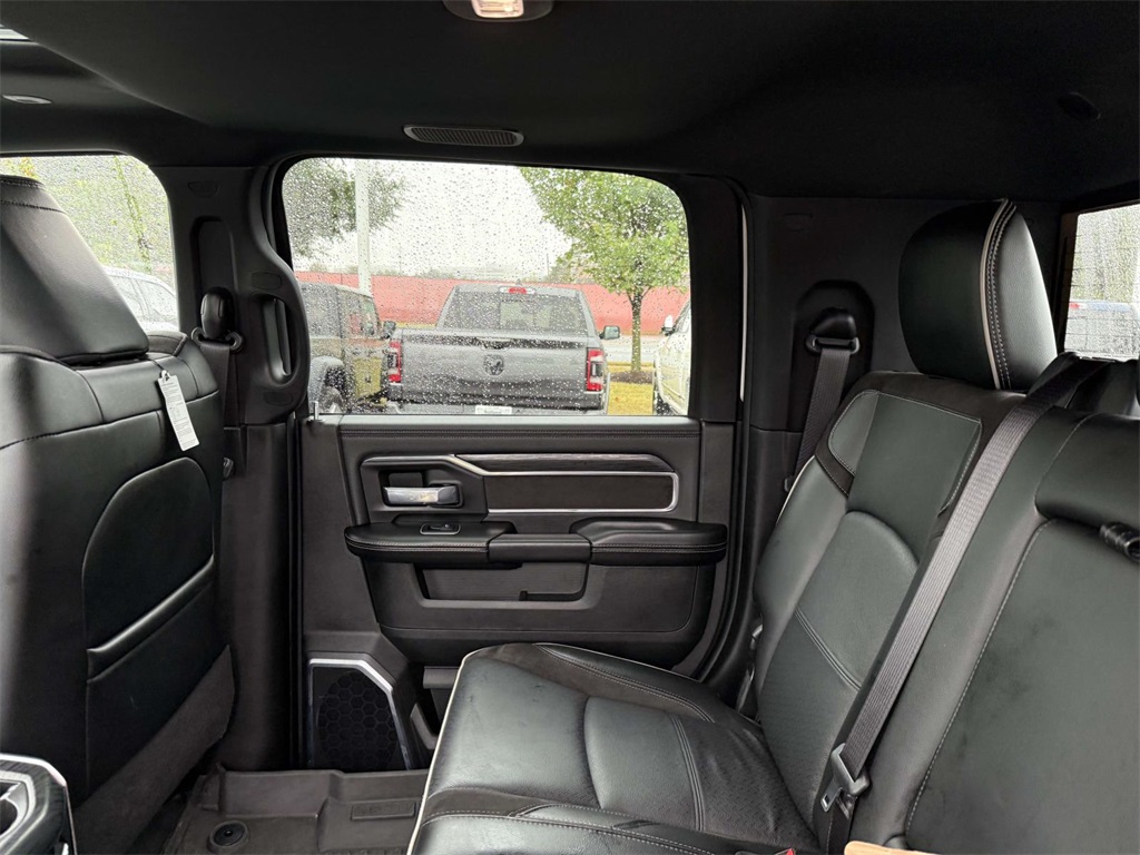 2024 Ram 2500 Laramie photo 16