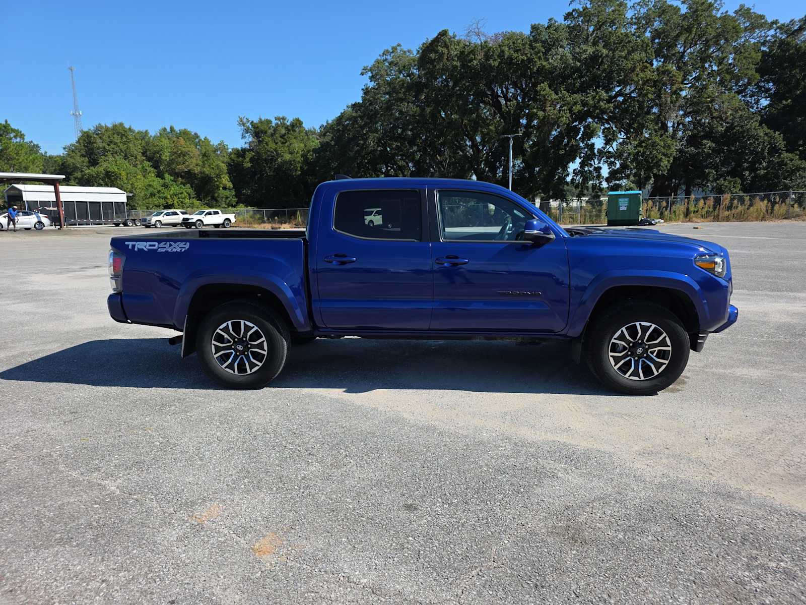 2022 Toyota Tacoma TRD Sport 4x4 photo 9