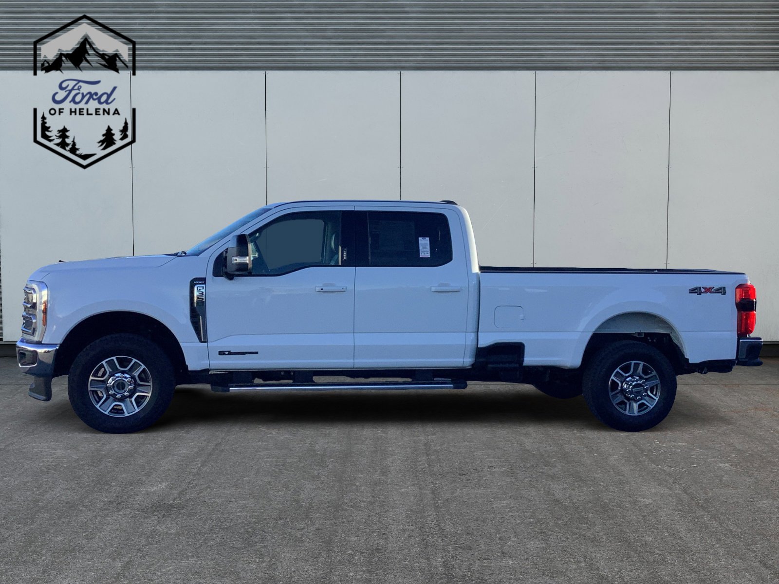 2024 Ford F-350 photo 2