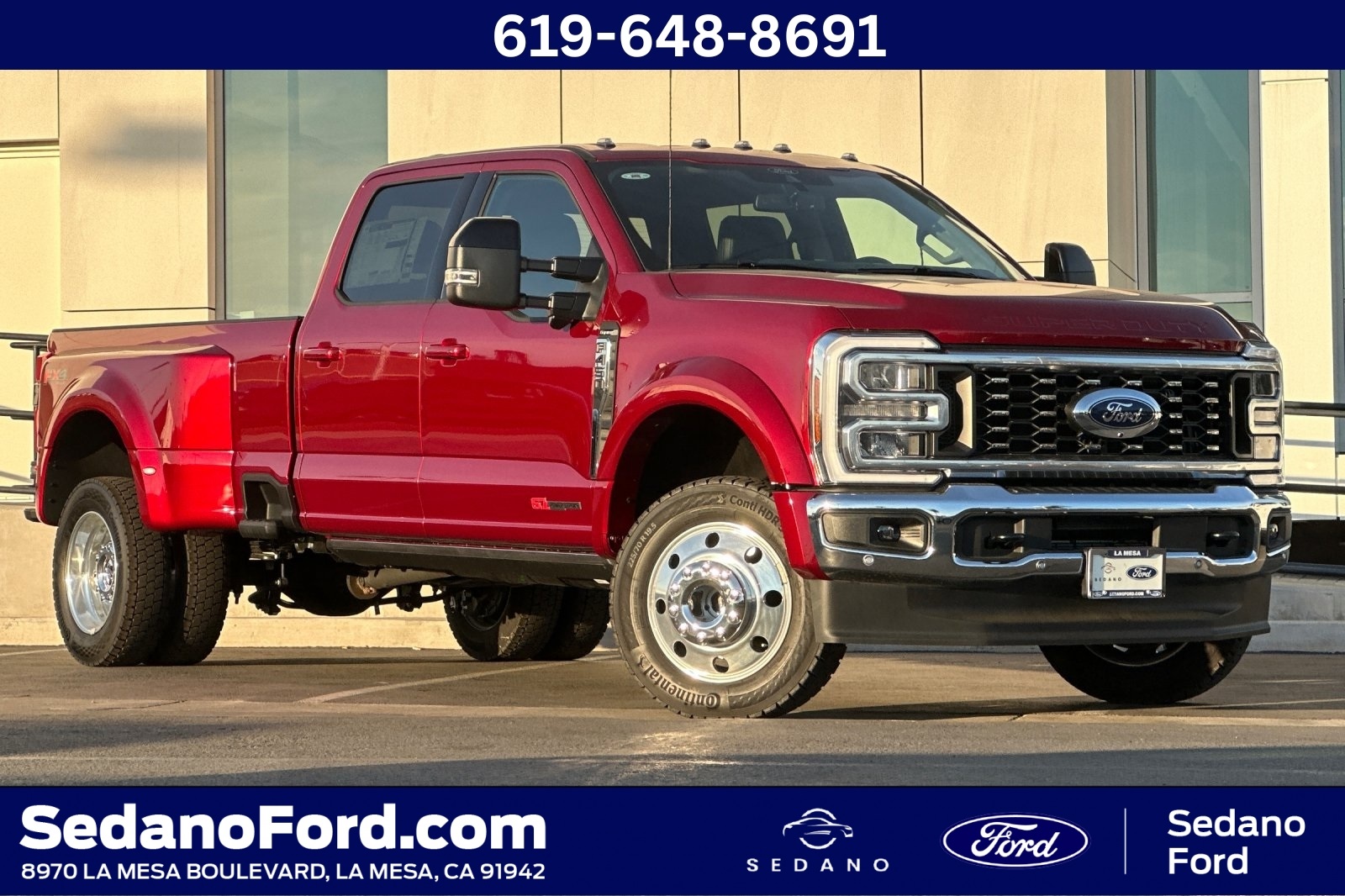 2025 Ford F-450 Super Duty Lariat's photo