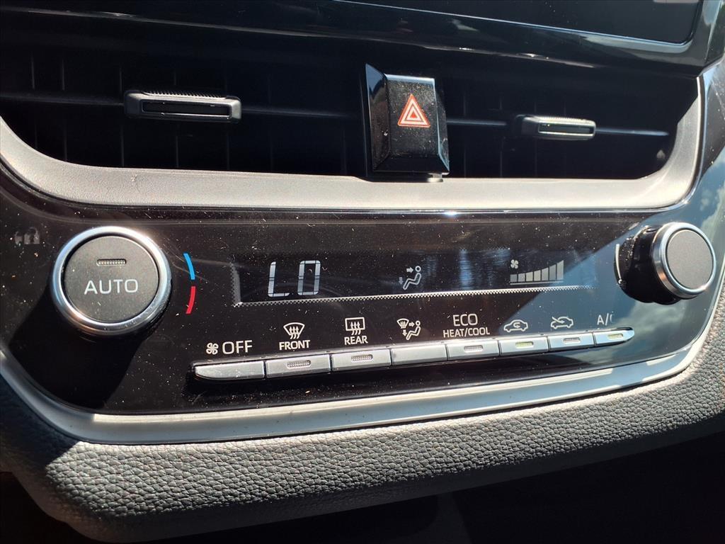 2025 Toyota Corolla LE photo 21