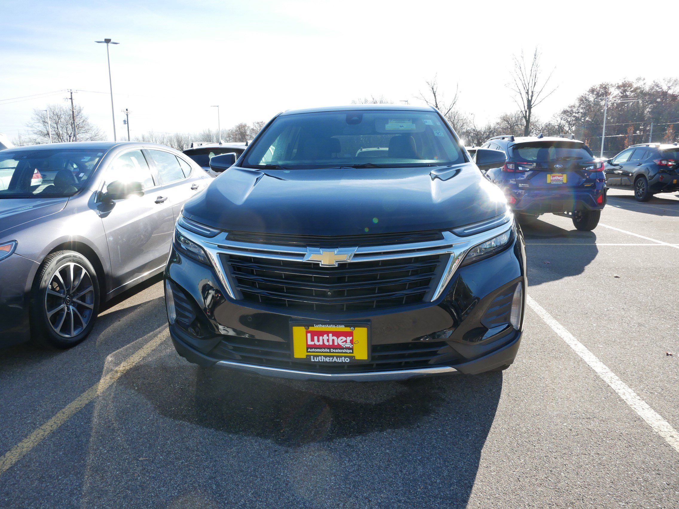 2022 Chevrolet Equinox LT photo 2