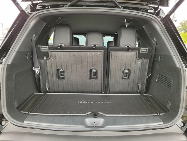 2025 Nissan Pathfinder Rock Creek photo 13