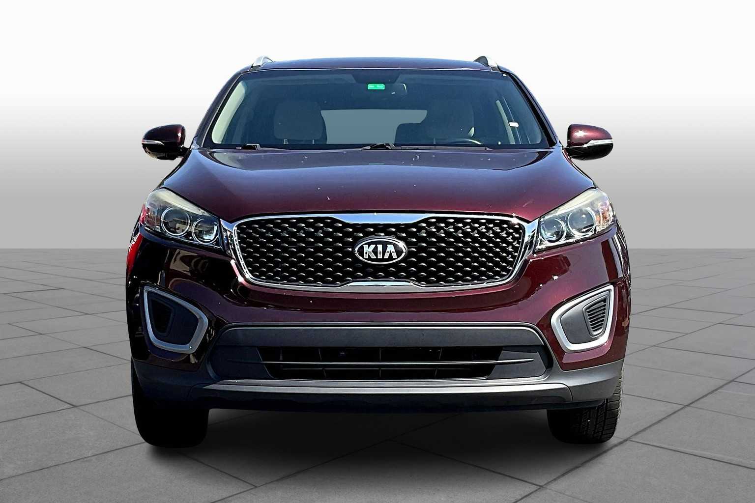Used 2017 Kia Sorento LX with VIN 5XYPG4A33HG258383 for sale in Bluffton, SC
