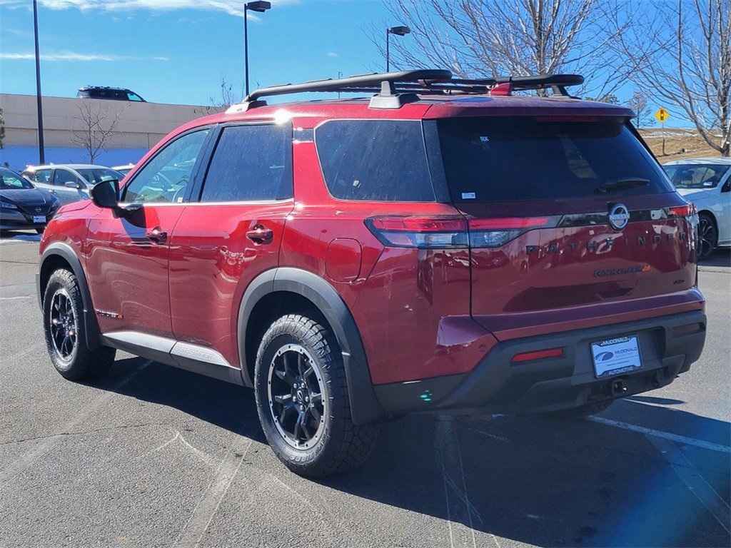 2025 Nissan Pathfinder Rock Creek photo 3
