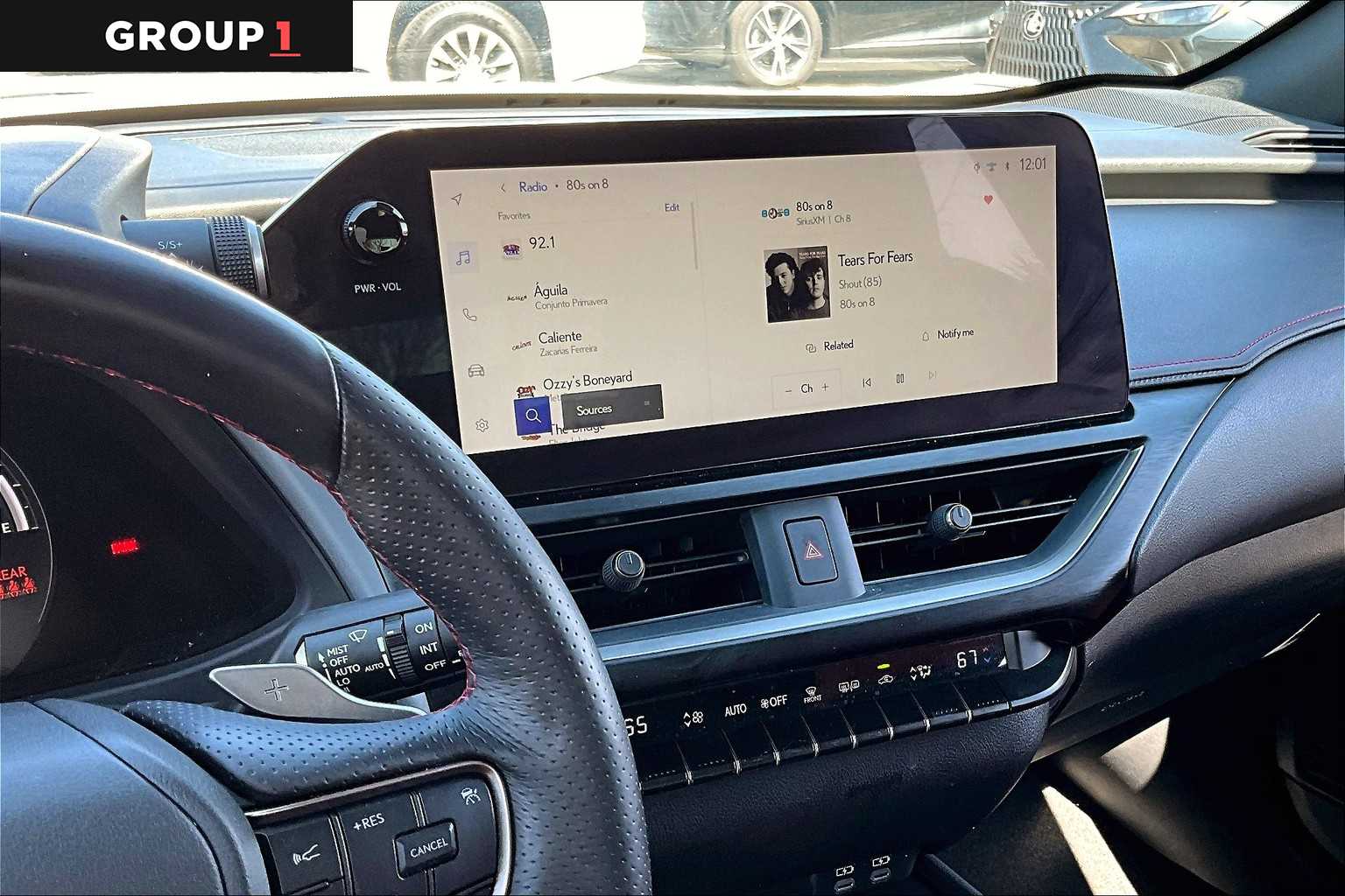 2023 Lexus UX 250h F SPORT Handling photo 5