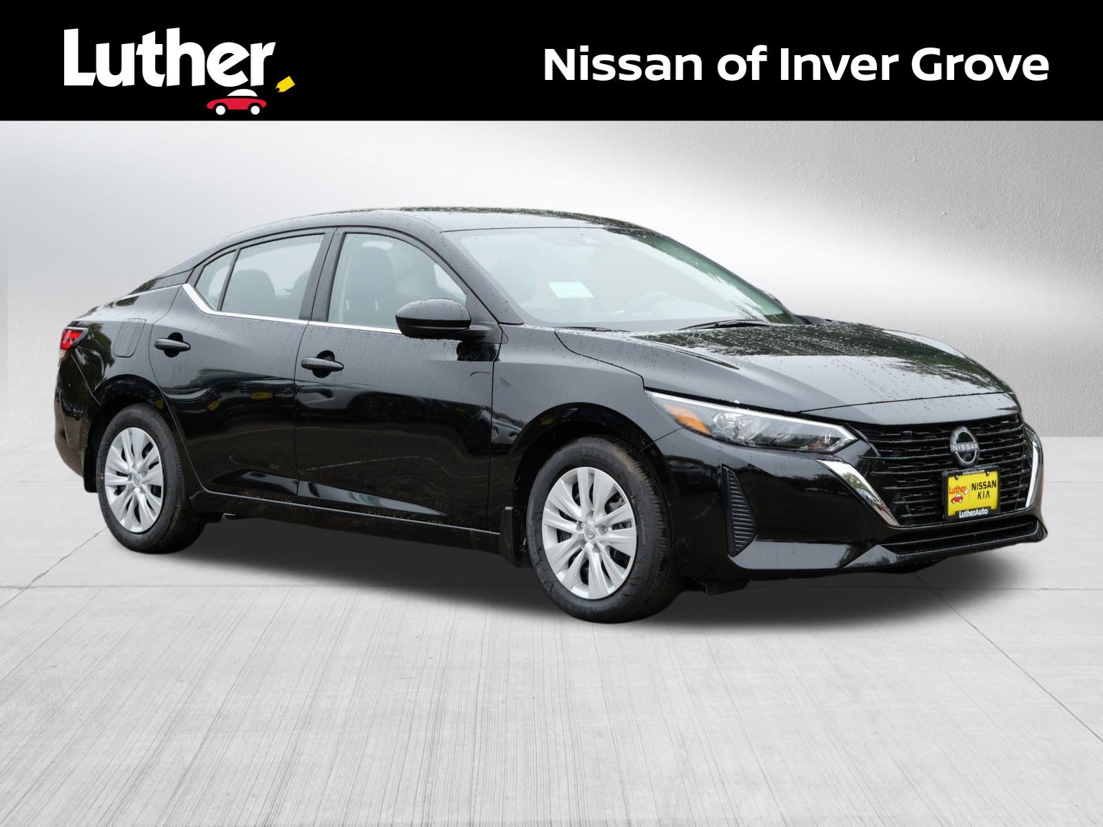 2025 Nissan Sentra S's photo