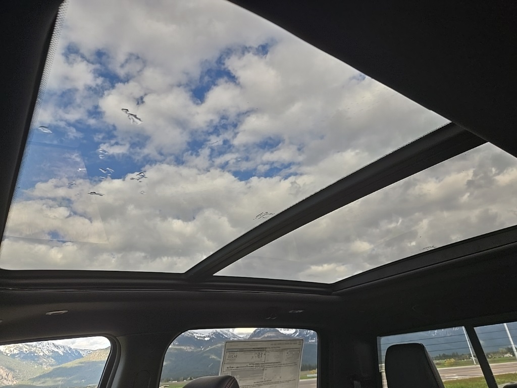 2025 Ram 1500 Rebel photo 29