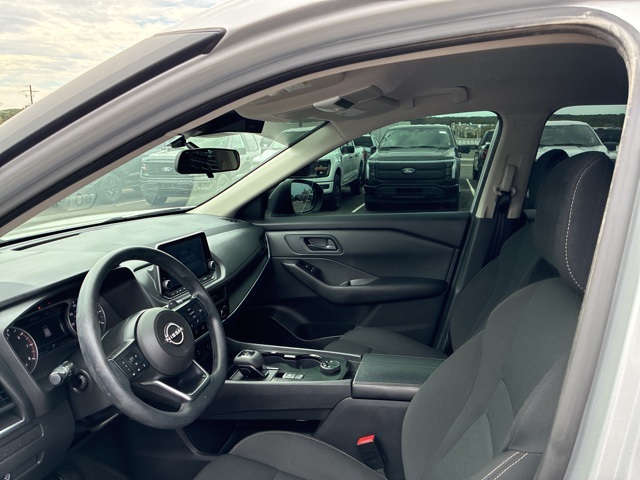 2024 Nissan Rogue S photo 3